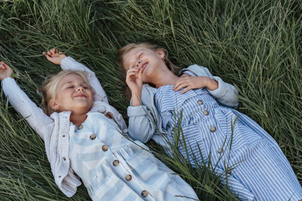 Raise siblings