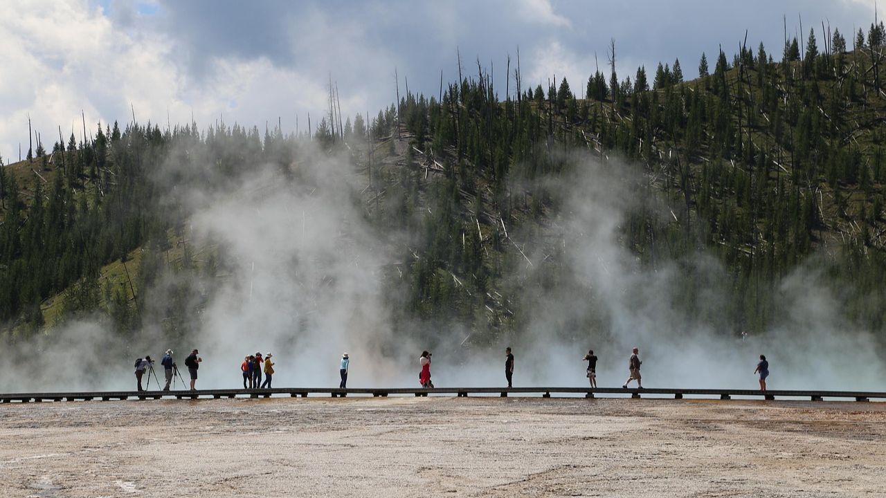 12 Dangerous Tourist Attractions in U.S That Closed after Terrifying Accidents